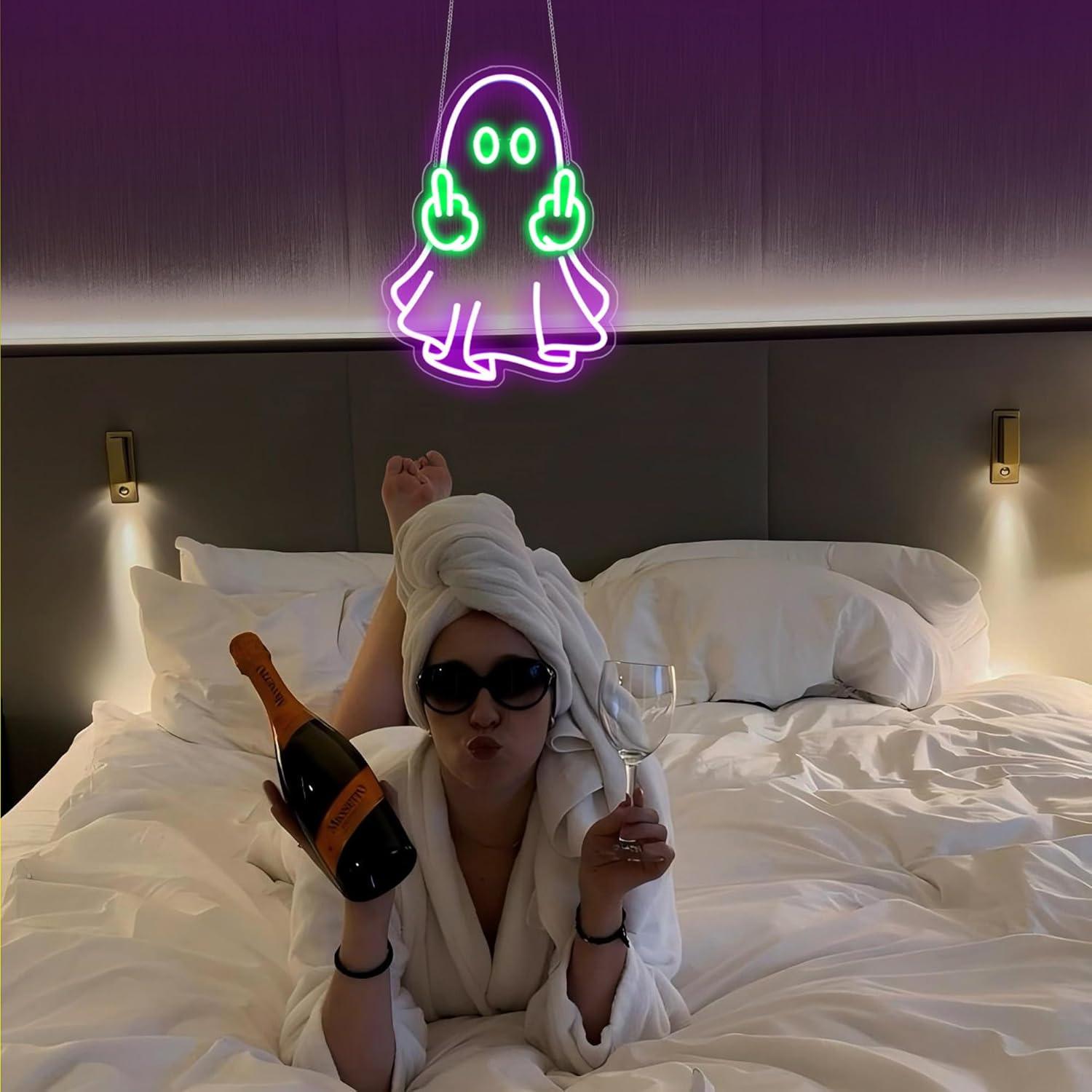 Ghost Neon Sign USB Powered LE - Wall Decor Lighting ulasan dan harga