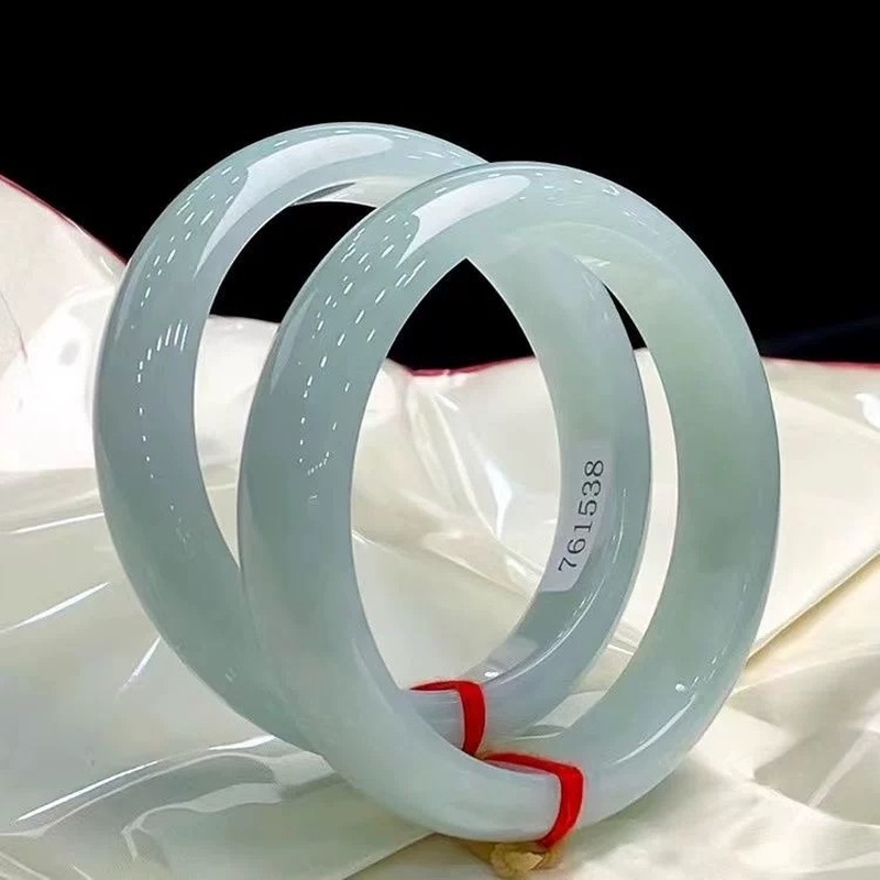 Old Mine Icy Burmese Bracelet, - Lighting & Home Decor Studio Photos ulasan dan harga